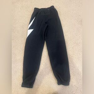 Aviator Nation kids charcoal and white lightening bolt sweat pants, youth 8.